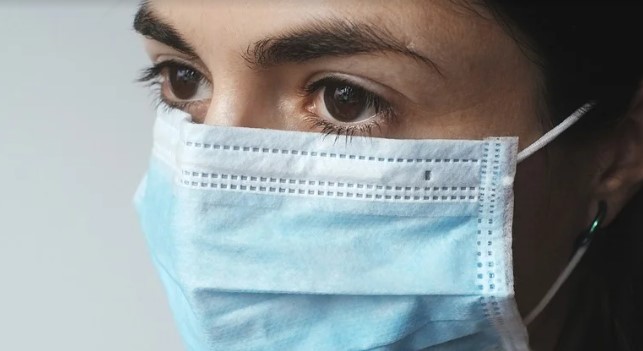 omicron varyanti neden daha az olumcul ozel haber