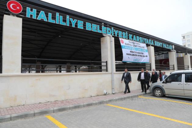 KARŞIYAKA KAPALI SEMT PAZARI 6 291B8F3E EE7A 42A8 9145 796733B1132C