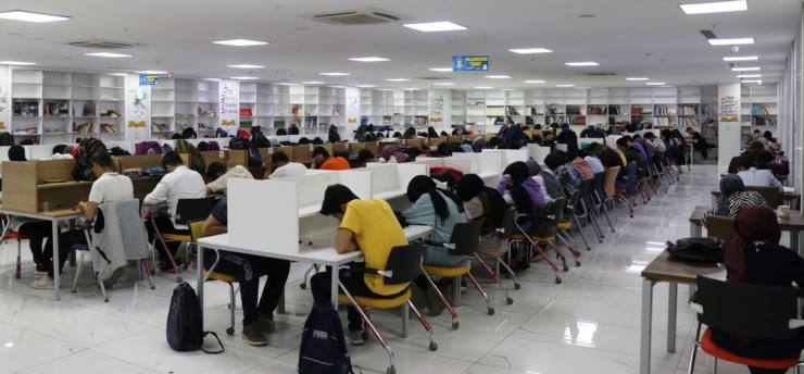 GENÇLERİN GELECEĞİ ! 10 56500386 B5AA 47E0 A342 F7EDCEAF3A0B