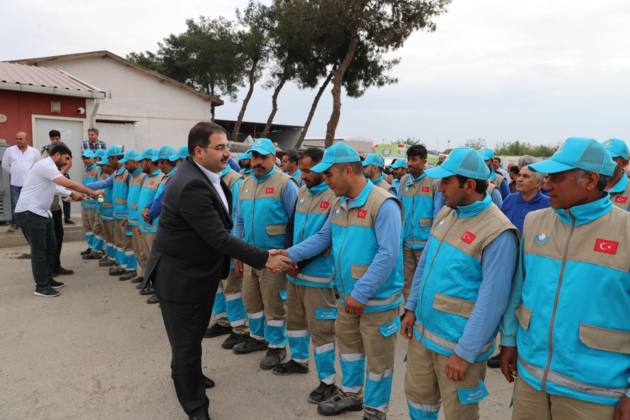 TEMİZLİK PERSONELİ İLE BAYRAMLAŞMA 6 A4AA69E8 A6AC 4188 92C3 22D2020EE907