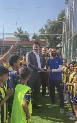 Yıldız, Bölge Şampiyonu Fenerbahçe  Spor Okulunu Ziyaret Etti
