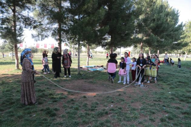 SOKAK OYUNLARI ŞANLIURFA’DA YAŞATILDI 14 E6A985B0 B0A6 4AB9 B087 9C77D20E91D7