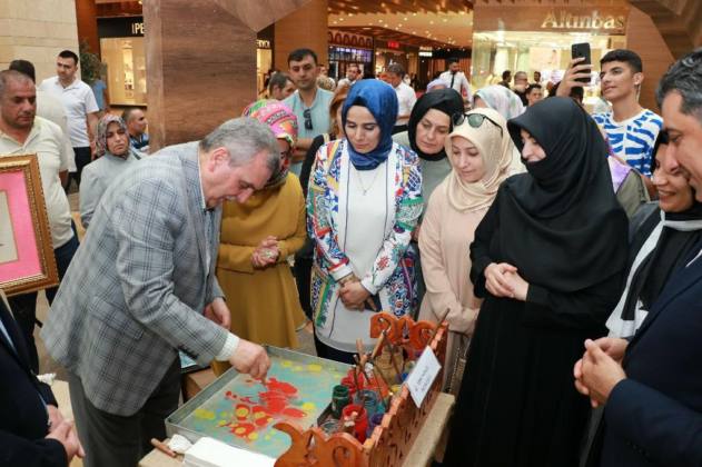 SANAT SOKAĞI EL SANATLARI SERGİSİ 11 46AF31C9 9177 46F0 A9CE 2D3D806BB91D