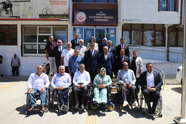 Vali , Bakım Merkezinde 10 642FA5AE 5F2C 456D 9F61 FD0DBDBA2D6A