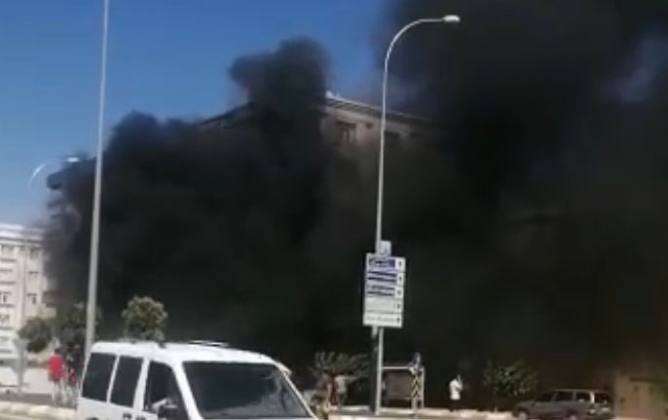 apartmanı sarmadan kontrol altına alındı 10 AB6B01C4 1316 4A77 8197 DDAB1432A315