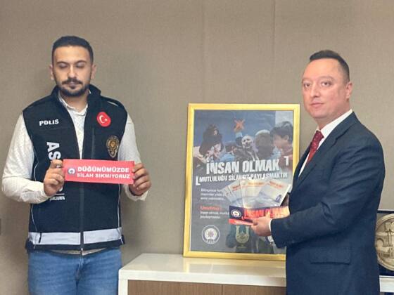 d30b9e22 9d9b 47f0 87c5 993e71b8fc13