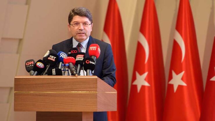 Adalet Bakanı Tunç’tan kamuda torpil iddialarına yanıt