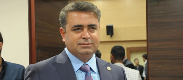 Ahmet Tüysüz Deva Partisi’nden istifa etti