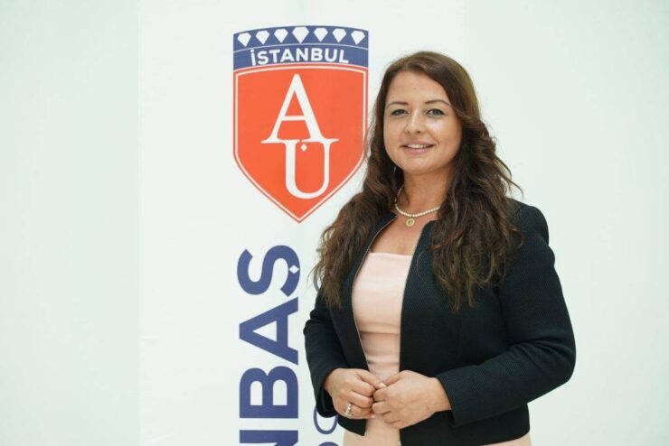 Dr. A°pek ADA ALVER LR 1024x684 scaled