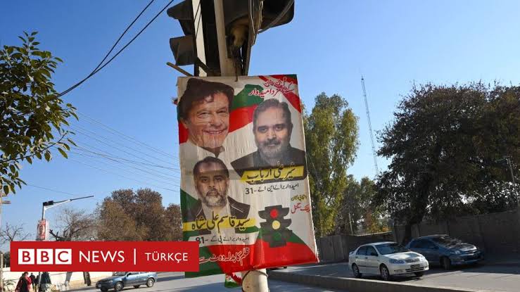 Pakistan: Han’ın desteğindeki bağımsız adaylar PTI’yi birinci parti yaptı