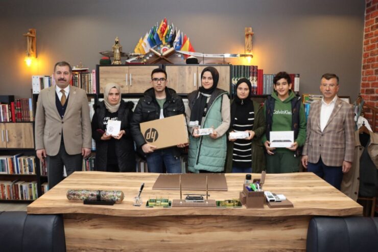 2024 03 karakoprude sinavda basarili olan ogrencilere odul scaled