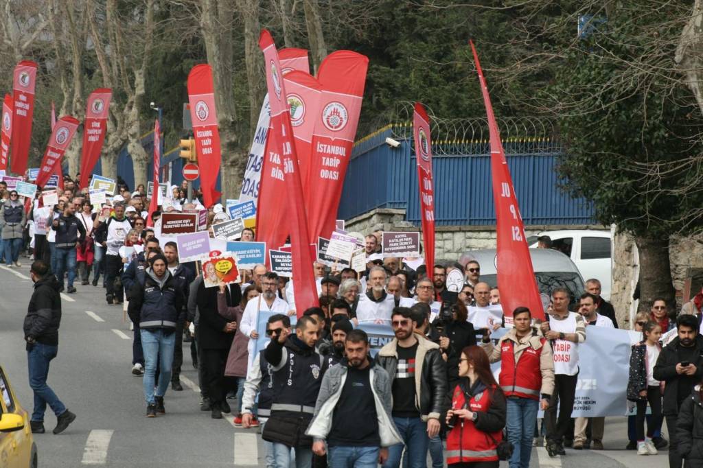 Buyuk Hekim Yurulusu