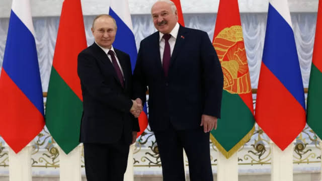 Lukaşenko çalışma ziyareti için Moskova’ya gitti