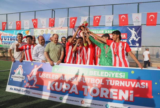 LİSELER ARASI FUTBOL ŞÖLENİ 10 323b185a 5a12 4377 a4ff 71479f7319ad