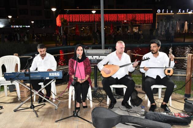 5bf128f4 46de 499d aedf 99a3ef91cf39