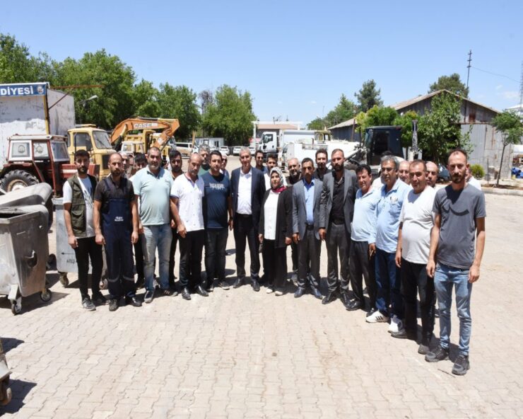 Hilvan Belediye Es Baskanlarinin Ayrim Gozetmeyen Hizmetleri Buyuk Takdir Topladi 1 1024x819 scaled