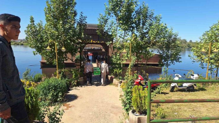 20241003aw300614 0 scaled