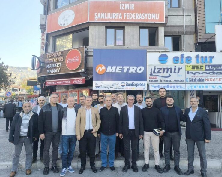 Es Baskan Paydas Izmirde Hemserileriyle Bulustu 1 1024x814 scaled