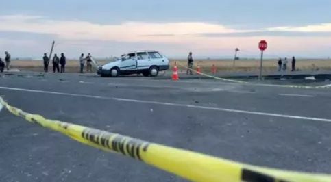 0b7932c7 d566 413e 9460 9cc0e114fcf5