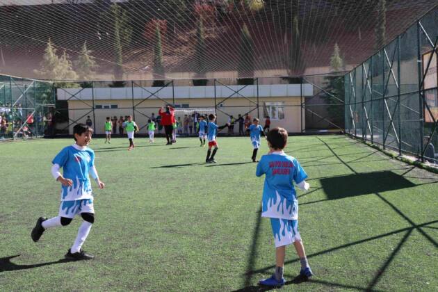 ARA TATİLDE FUTBOL KEYFİ 10 2 6