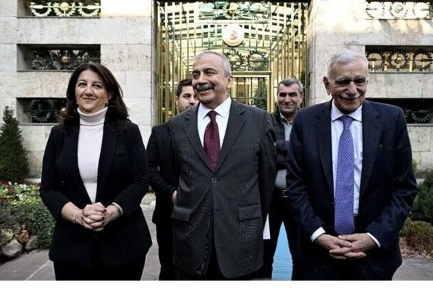 DEM Parti İmralı heyeti Demirtaş ile görüştü: Görüşme sonrası Demirtaş'tan açıklama 21 IMG 6093