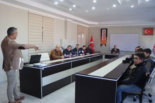 İŞÇİ VE ÖĞRENCİLERE AFET FARKINDALIK EĞİTİMİ 11 dc2f2982 1b89 4c37 a1b1 c6ea17ff2a2d