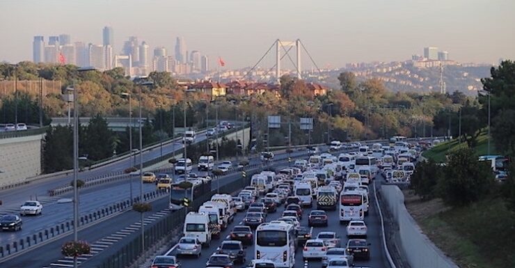 trafik sikisikliginda birinci 0701250633 m2 scaled