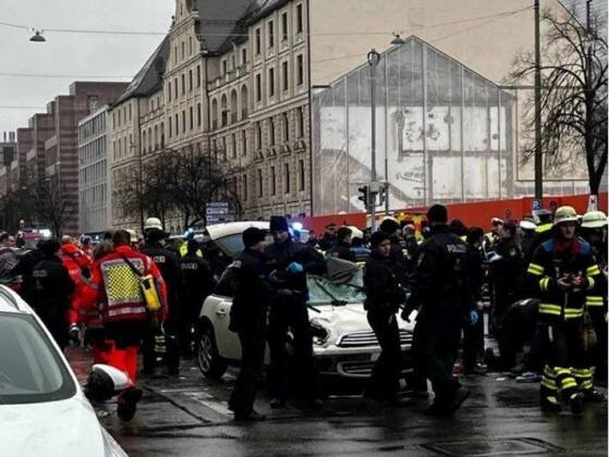 Münih'te bir araç kalabalığın arasına daldı, en az 28 yaralı var 10 IMG 20250213 WA0006 1