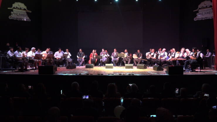 ŞANLIURFA BÜYÜKŞEHİR BELEDİYESİ'NDEN MÜZİK ŞÖLENİ 22 IMG 20250216 WA0011