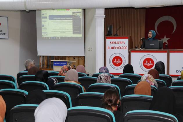 GEÇİCİ ÖĞRETİCİLERE YÖNELİK SEMİNER DÜZENLENDİ 19 IMG 20250218 WA0200