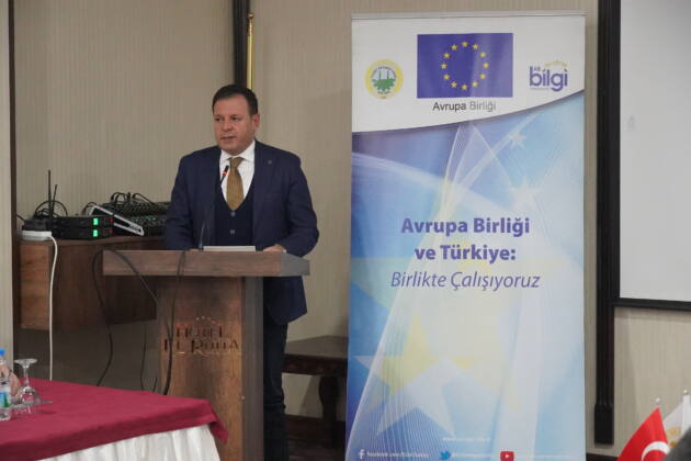 15B9E5F6 7572 4304 B8BE 754D1BF091FF