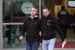 Yolsuzluk ve terör soruşturması: Ekrem İmamoğlu gözaltında 11 IMG 7808