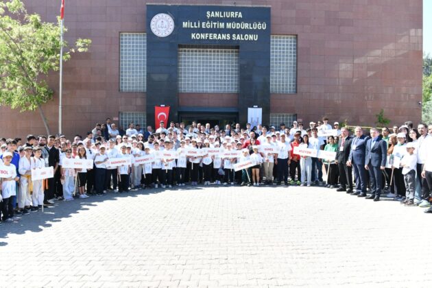 bfc124ca 7579 45d2 97a6 64a0145d1605