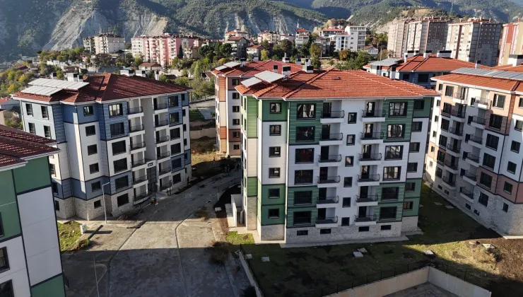 Dolandırıcılar 500 bin sosyal konuta dadandı