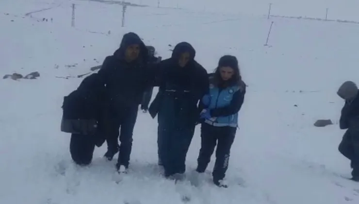 Kar Altında Doğum Seferberliği: UMKE ve 112 Zamanla Yarıştı 10 0ba73bd7 5777 45f6 892f 9af8a3f04652