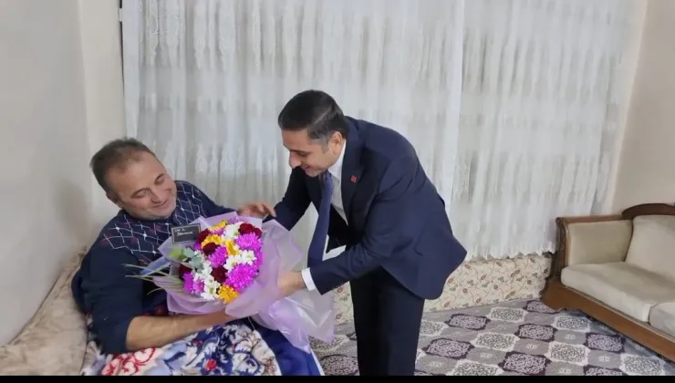 Ferhat Karadağ, “Öğretmenine Sahip Çıkmayan Bir Ülke, Geleceğine Sahip Çıkamaz”