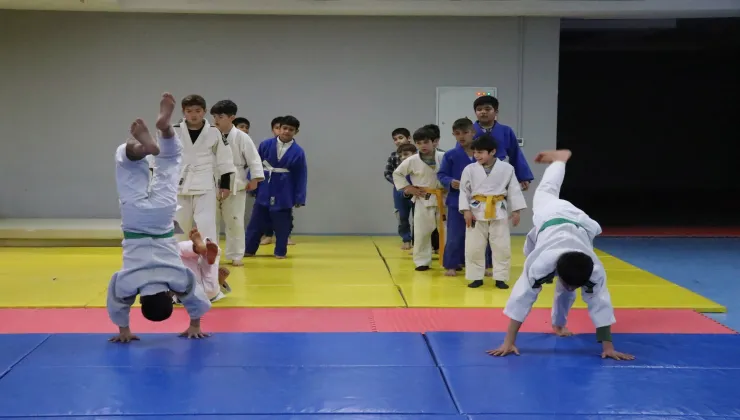 HALİLİYE’DE HEDEF: SPORLA BÜYÜYEN BİR GENÇLİK