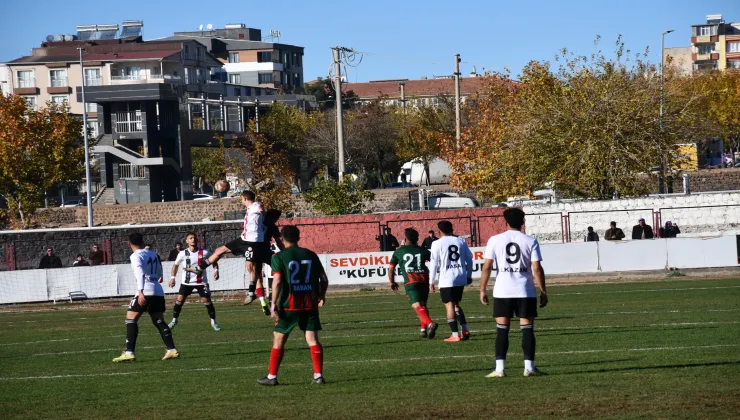 Siverek Belediyespor – Diyarbakırspor ile berabere kaldı