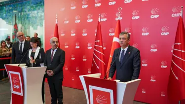 İmralı heyeti CHP’yi ziyaret etti