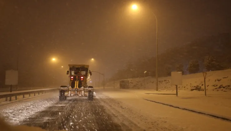Şanlıurfa’da kar yağışı etkili oluyor