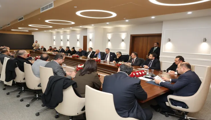  BAŞKAN GÜLPINAR, TİMBİR HEYETİNİ AĞIRLADI