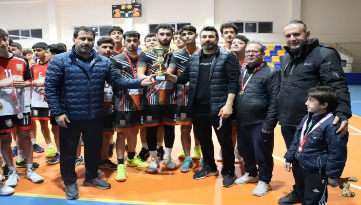 ŞANLIURFA BÜYÜKŞEHİR BELEDİYESİ VOLEYBOLDA İL ŞAMPİYONU