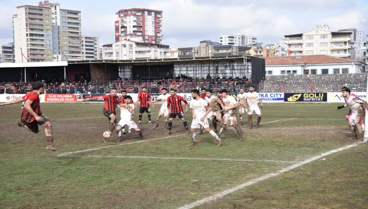 Siverek Belediyespor evinde farklı kazandı